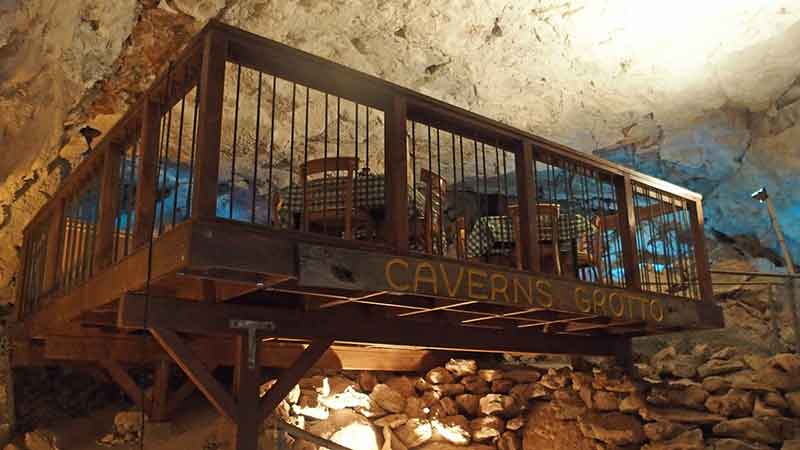 Caverns Grotto | Grand Canyon Caverns